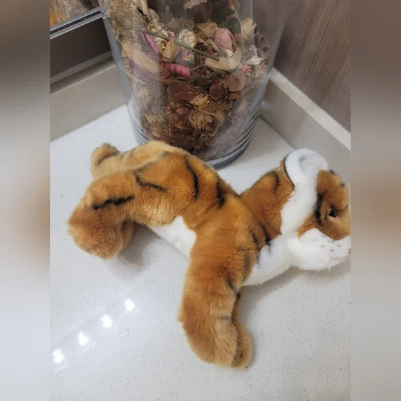 Douglas Cuddle Toys Stuffed Plush Animal Toy Tiger Cub Little - Picture 5 of 14